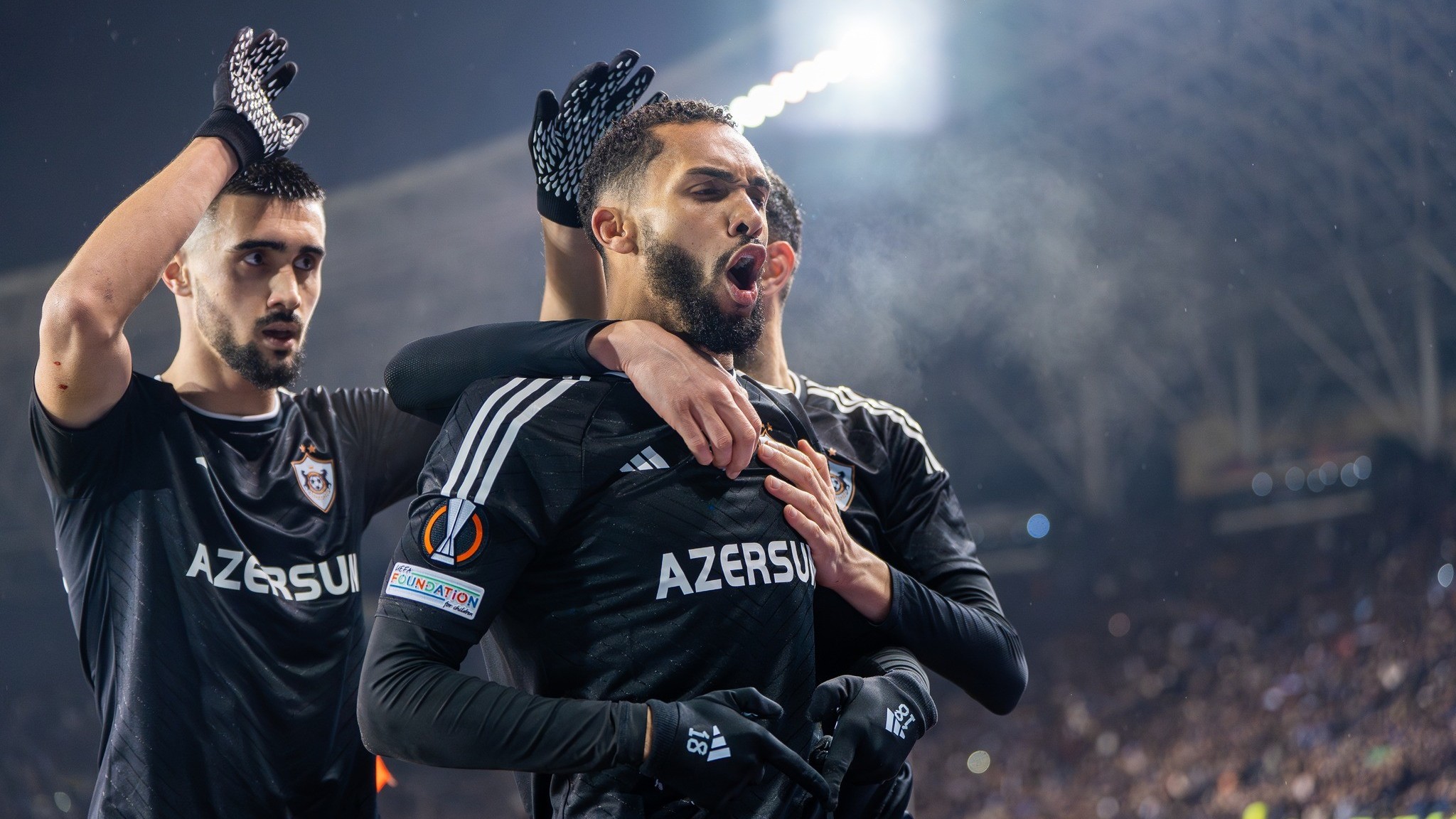 "Qarabağ" dünyada 9, "Neftçi" 20 pillə qalxdı