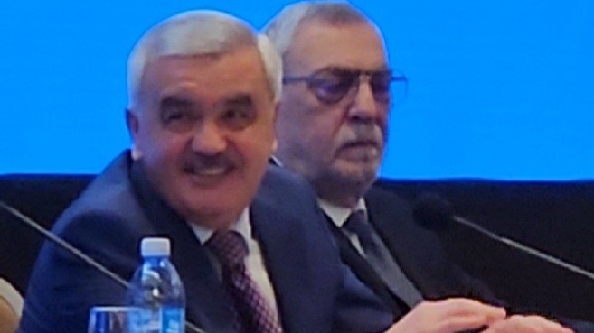 Rövnəq Abdullayev: "Kral öldü, yaşasın yeni Kral" - Video