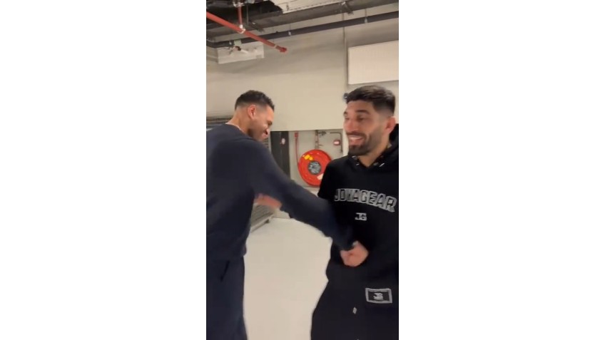 Dünya şöhrətli "Qızıl oğlan" Badr Hari Bəhram Rəcəbzadəni vurdu - Video