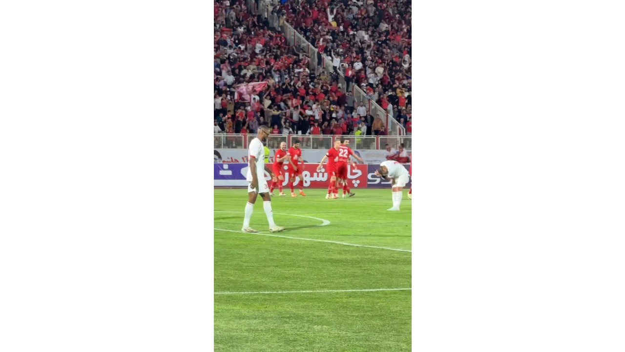 Çempion "Traktor" autsayderlə xallar itirdi