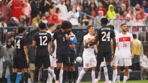 Türkiyə Amerikanı səfərdə məğlub etdi - Fotolar