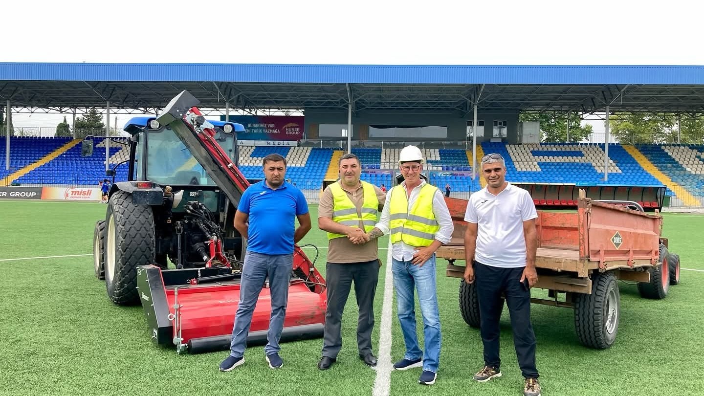 "Turan Tovuz"un stadionunda iş başlandı - Foto