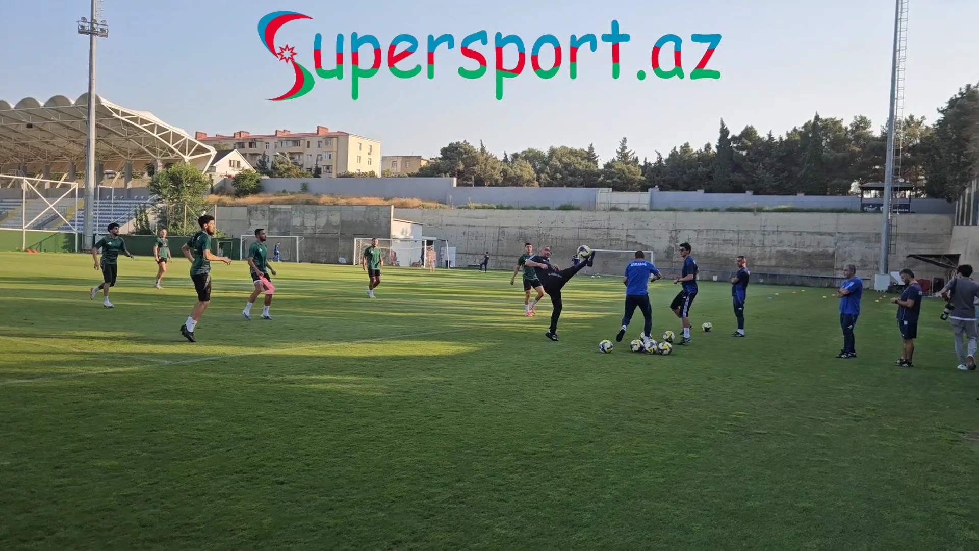 "Qarabağ"ın baş məşqçisi Qurban Qurbanov məşq bacarığını göstərdi - Video