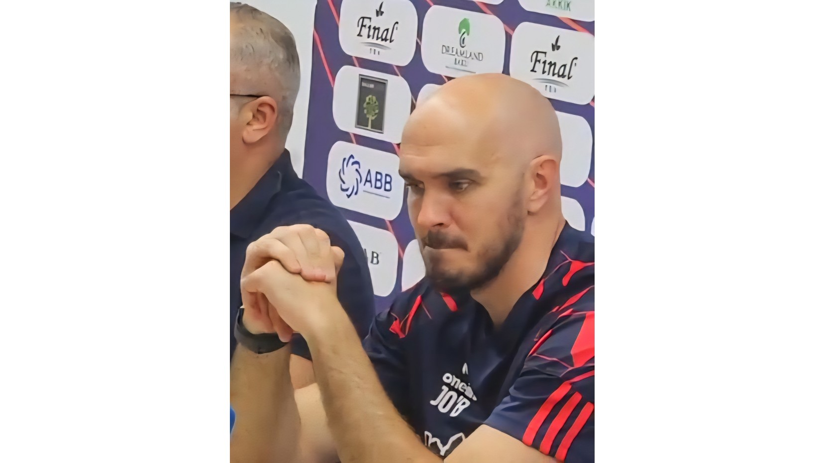 "Qarabağ" kimi komandalar çox vaxt rəqibi cəzalandırır" - Video