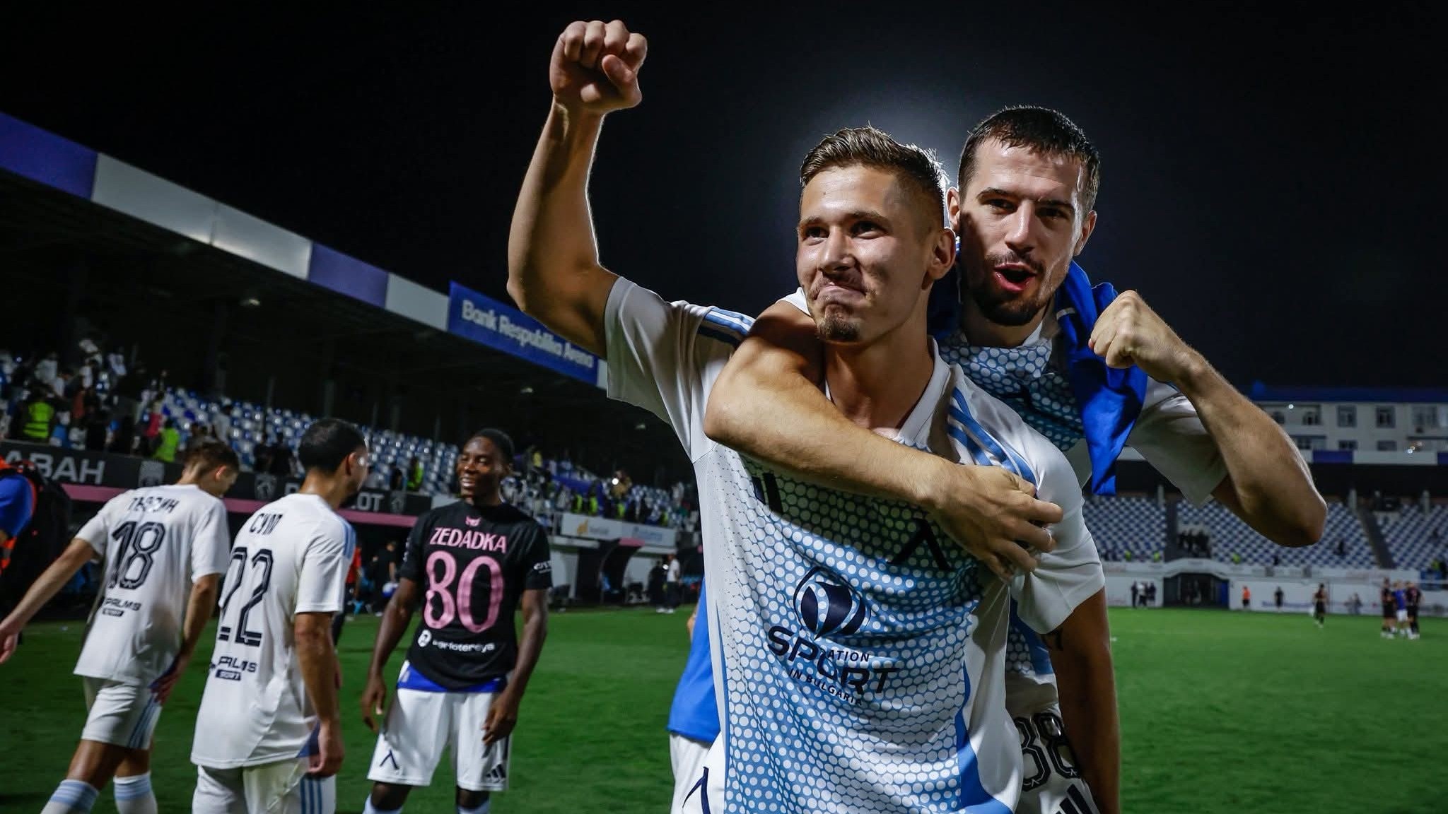 "Levski" "Sabah"ı kənarlaşdırdı, yumruq göstərdi - Şəkillər