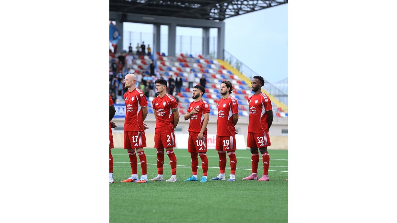  "Turan" qələbəylə başladı, "Neftçi" xallar itirdi