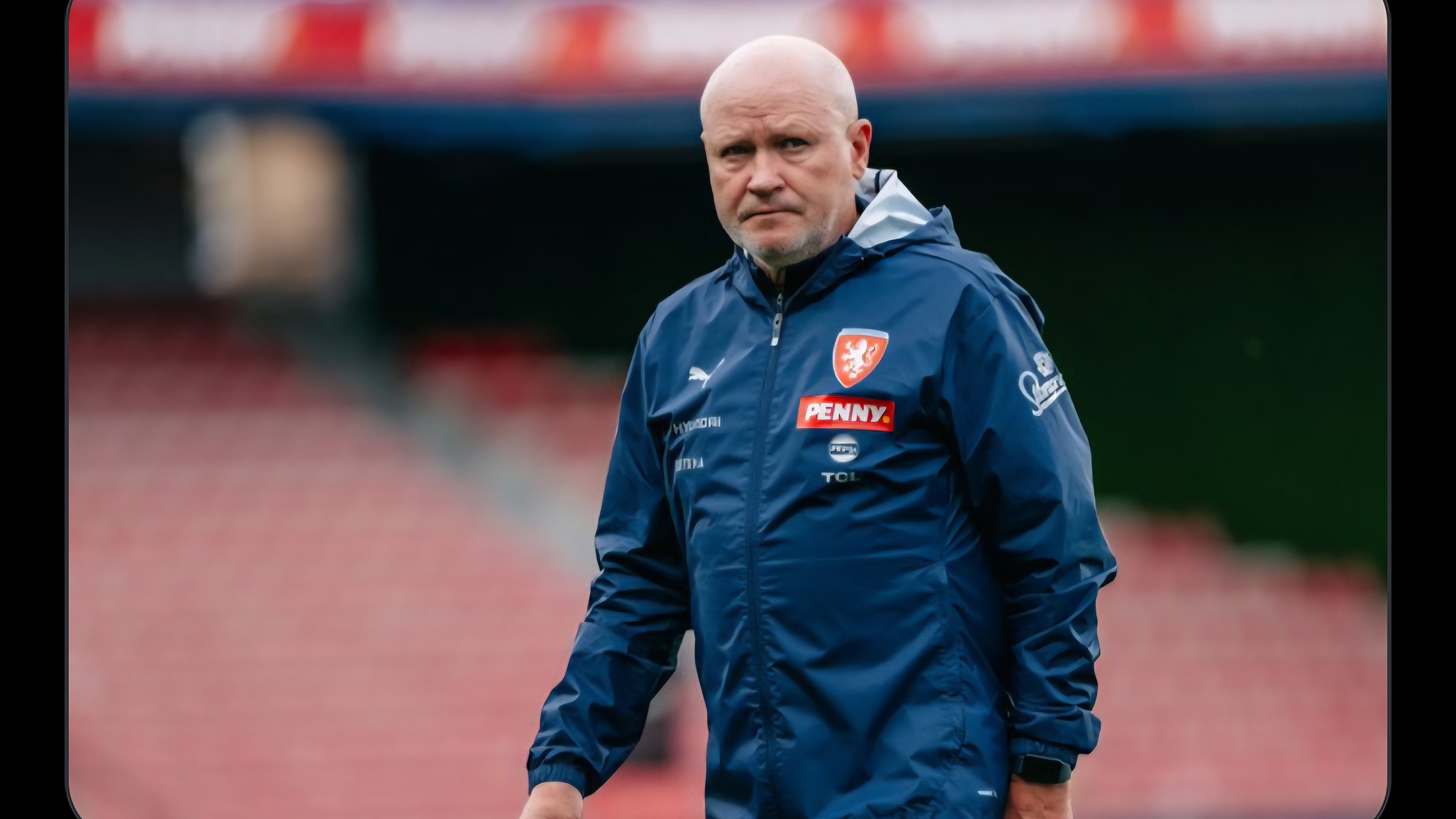 Farer adalarına uduzan çexlərin baş məşqçisi qovuldu