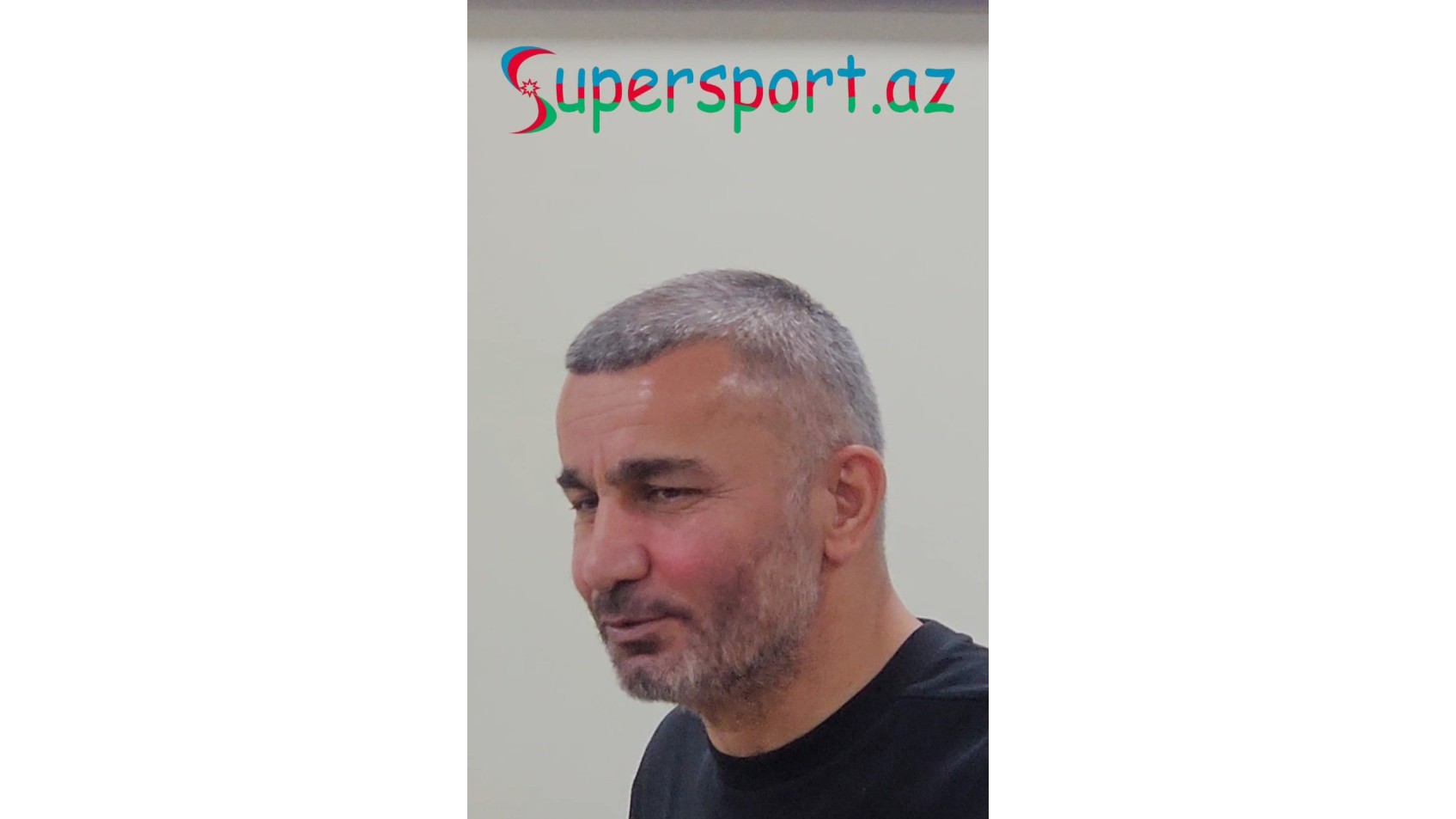 Qurban Qurbanov: "Mən də özümdən çıxıram" - Video