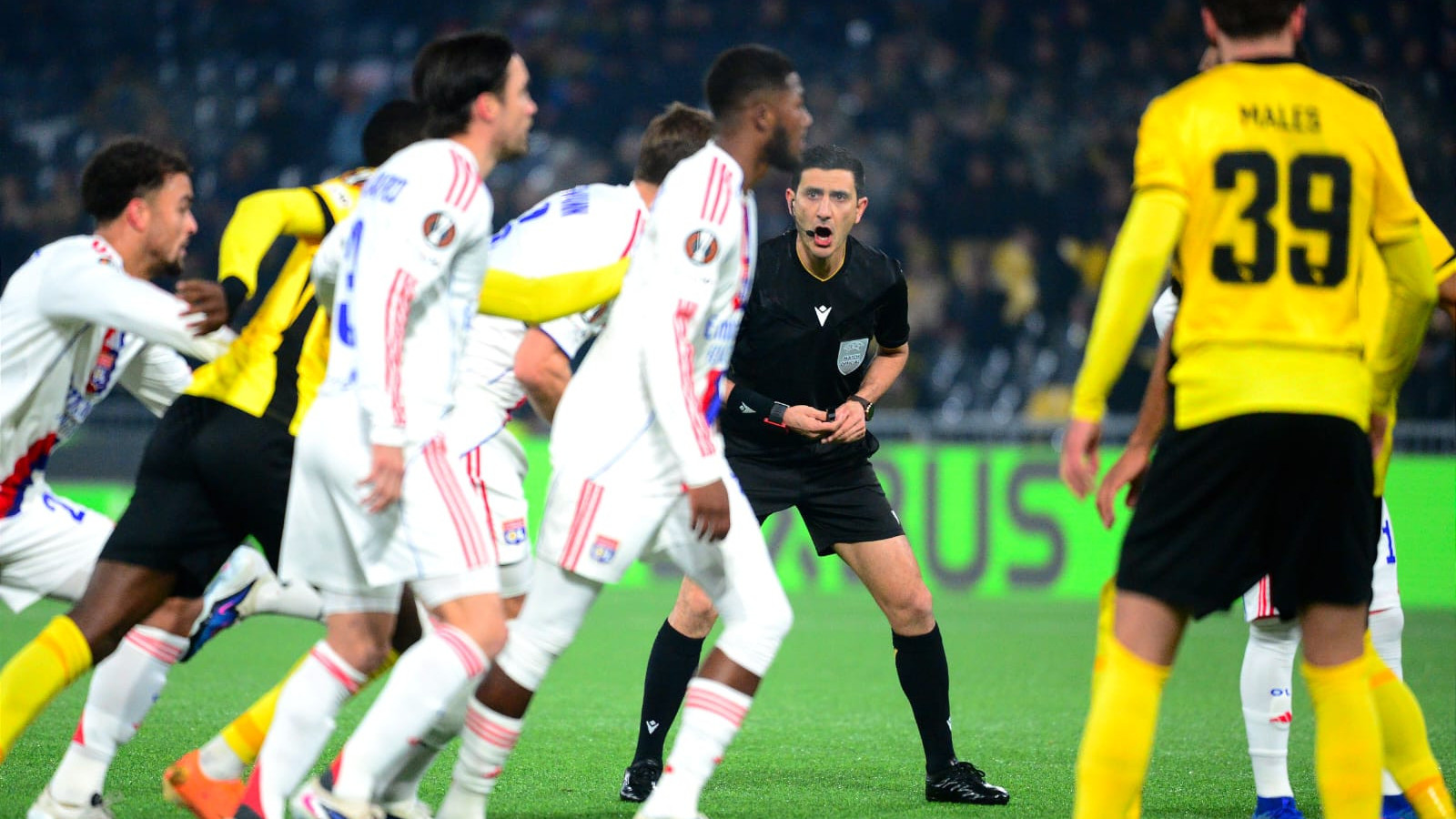 Əliyar Ağayevin idarə etdiyi Avropa Liqası matçı - Fotolar