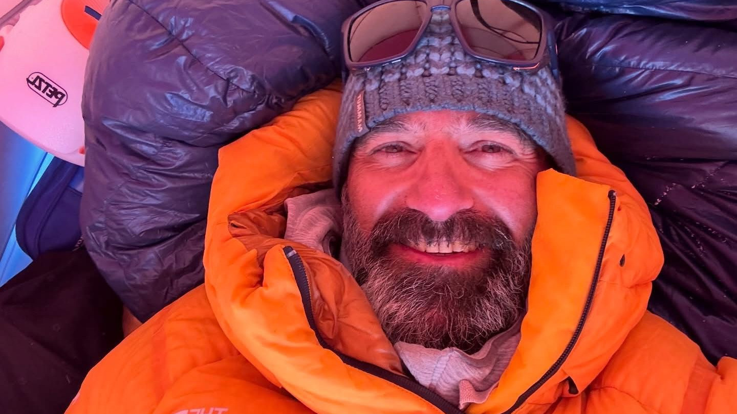 İsrafil Aşurlu 9-cu səkkizminlik zirvəyə yüksəldi - Foto