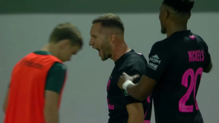 Çempionlar Liqası: "Sabah" qələbəylə başladı, futbolçusu qovuldu
