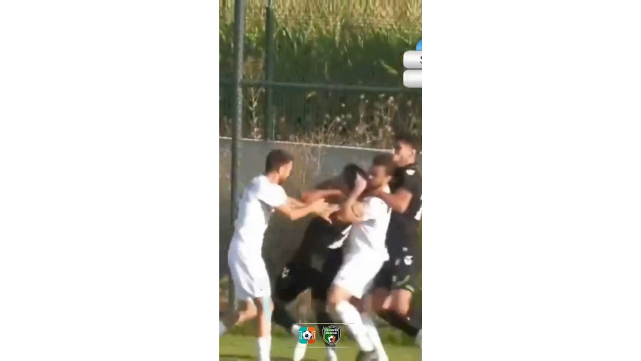 "Səbail"in futbolçusu "Sakaryaspor"la oyunda dava saldı, matç yarımçıq qaldı - Video