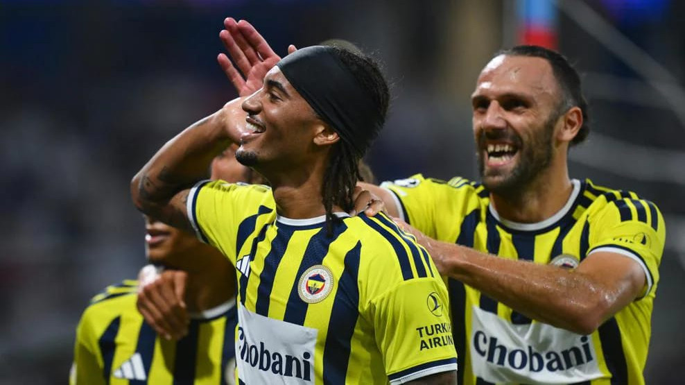 "Fenerbahçe" 18 illik həsrəti bitirdi