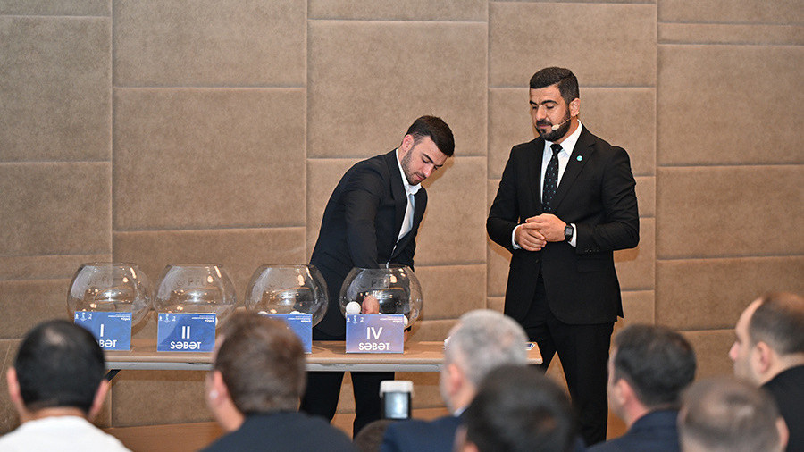 Qara Qarayev də Azərbaycan Kubokunun püşkünü çəkdi - Foto