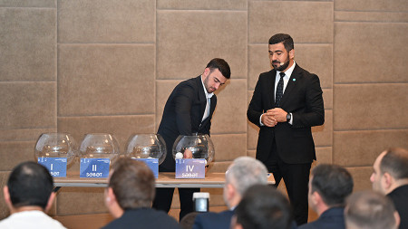 Qara Qarayev də Azərbaycan Kubokunun püşkünü çəkdi - Foto