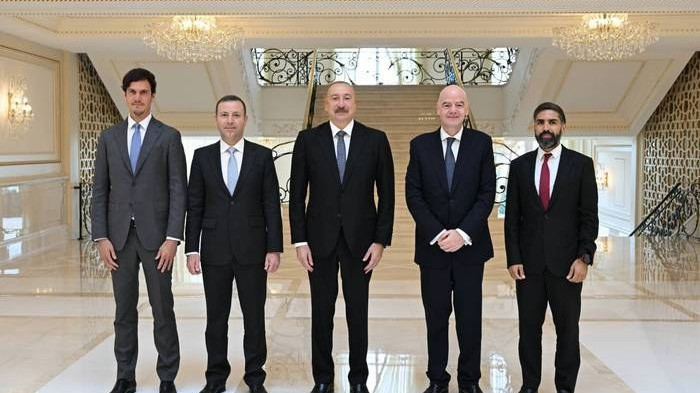 İlham Əliyev FIFA prezidentini qəbul edib