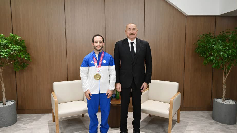 İlham Əliyev dünya çempionu Əhməd Yusifovun zəfərinə qiymət verdi - Foto